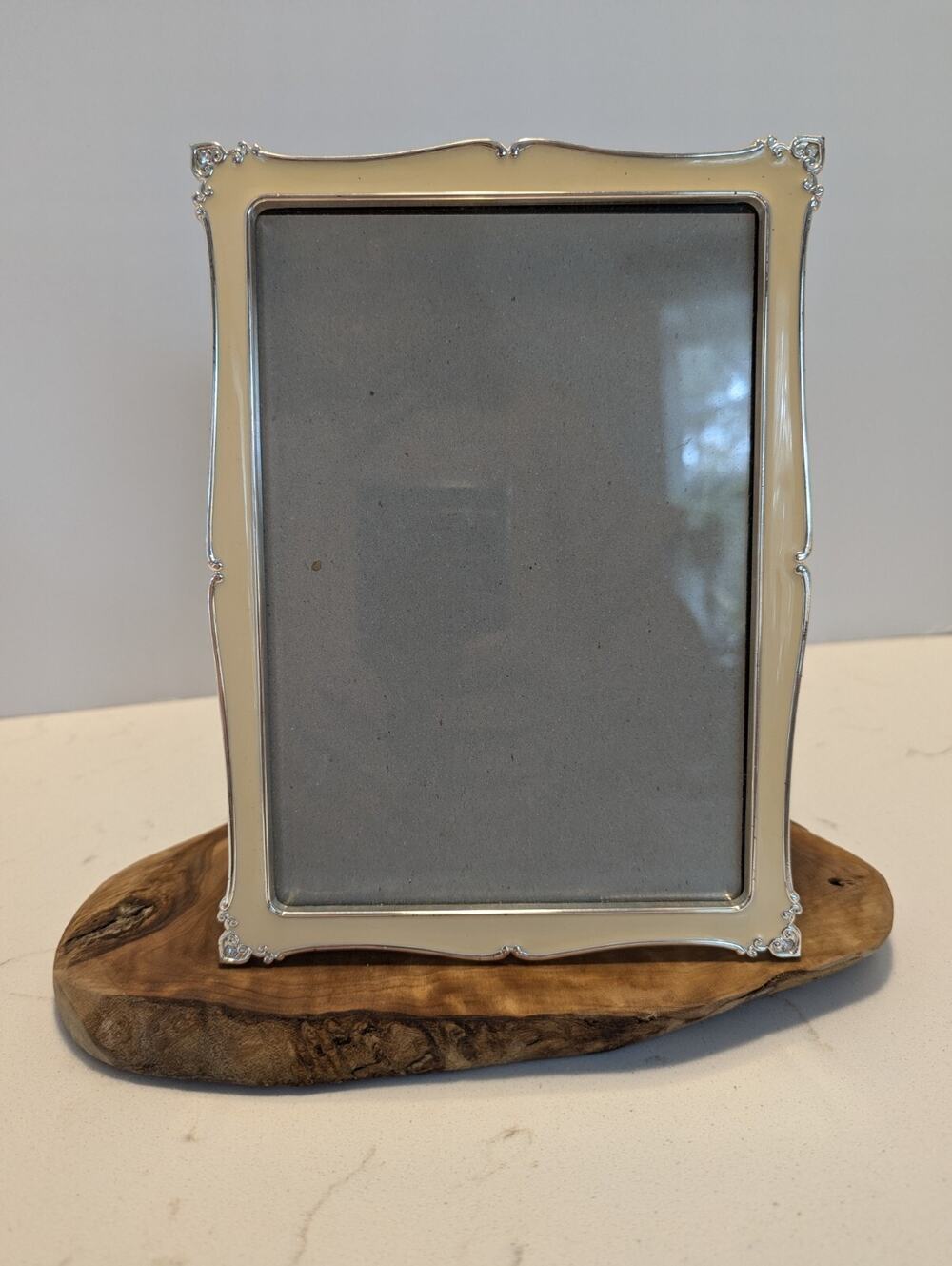 Green Tree Gallery Butter Yellow Enamel Silvertone Accents Metal 5×7 Frame